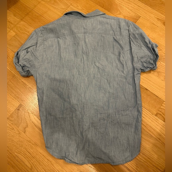 Aritzia Denim Forum Shirt size small - Picture 3 of 3